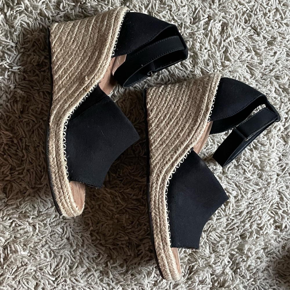 TOMS Marisol Wedge Espadrilles - Picture 10 of 10